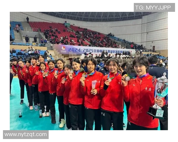 重庆排球队荣登全国排球耐力排行榜第一名展现卓越实力与团队精神