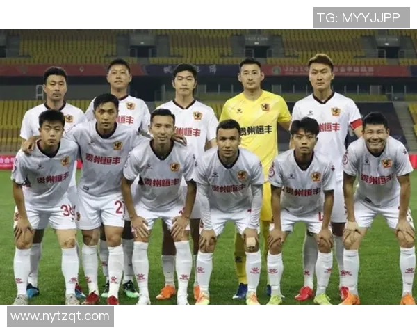 武汉羽毛球队在全国锦标赛积分榜上以86分稳居第一名展现强劲实力